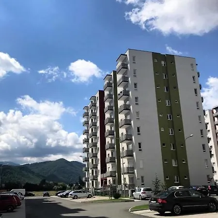 Tudor's Place Апартаменти Брашов